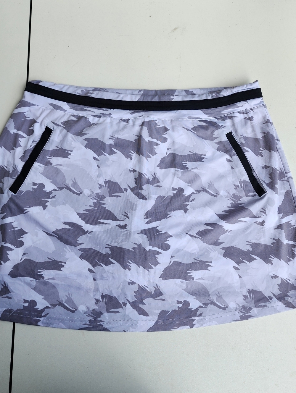 Pebble Beach Dry Luxe Performance Gray White Camo Stretch Skort Skirt Zip XL